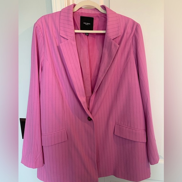 Vero Moda Curve blazer. Pink/grey stripes. Like new. Size 18. - Picture 1 of 5